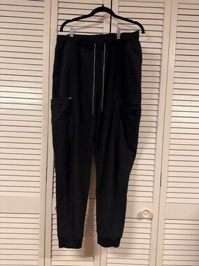 Fabletics Jogger Scrub Pants